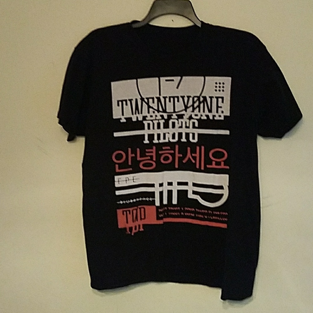 TwentyOne Piolets tee-shirt